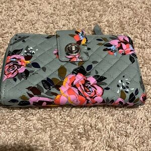 Vera Bradley wallet